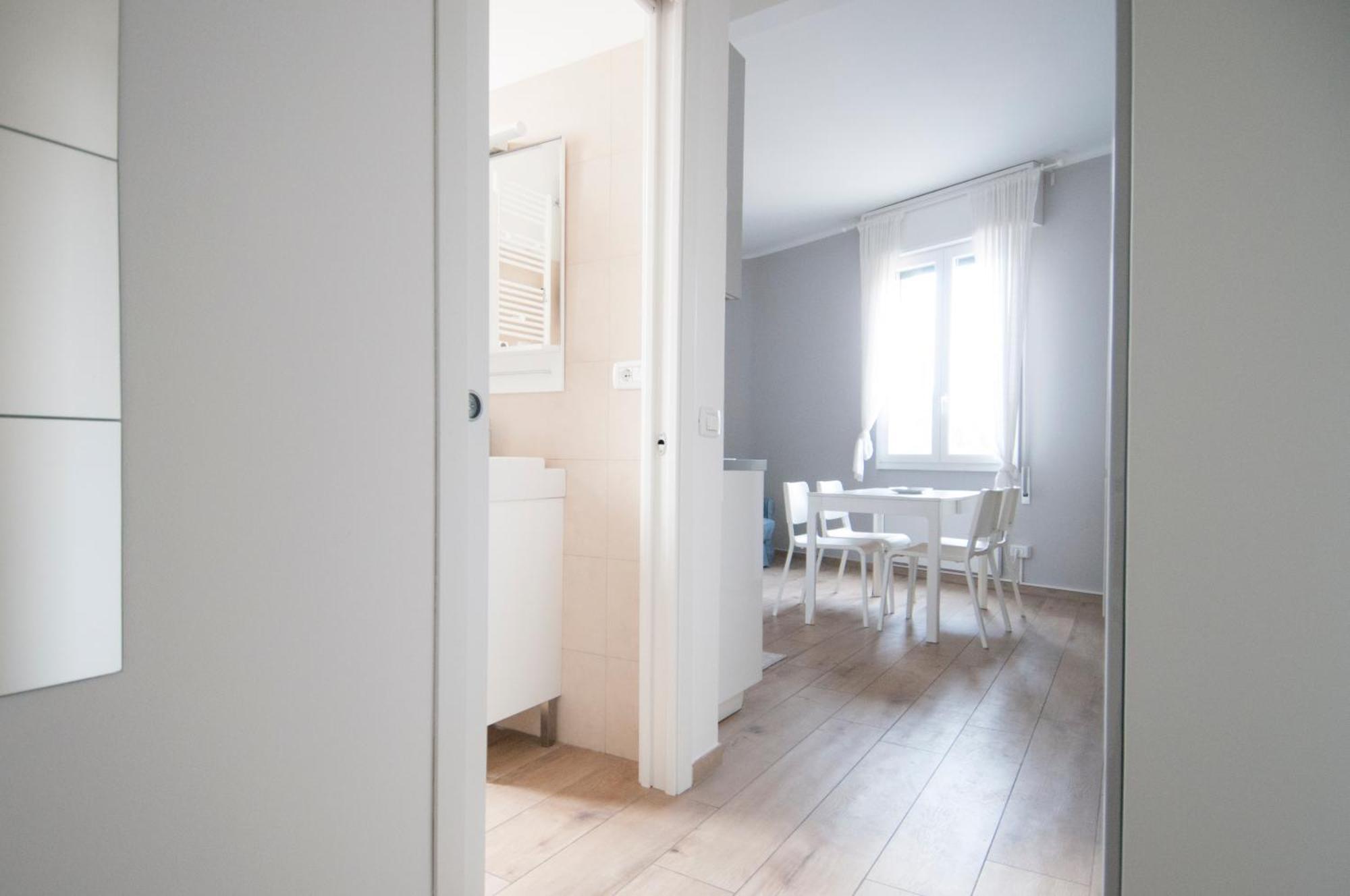 Blanco Apartment - Ambrogiohost بولونيا المظهر الخارجي الصورة